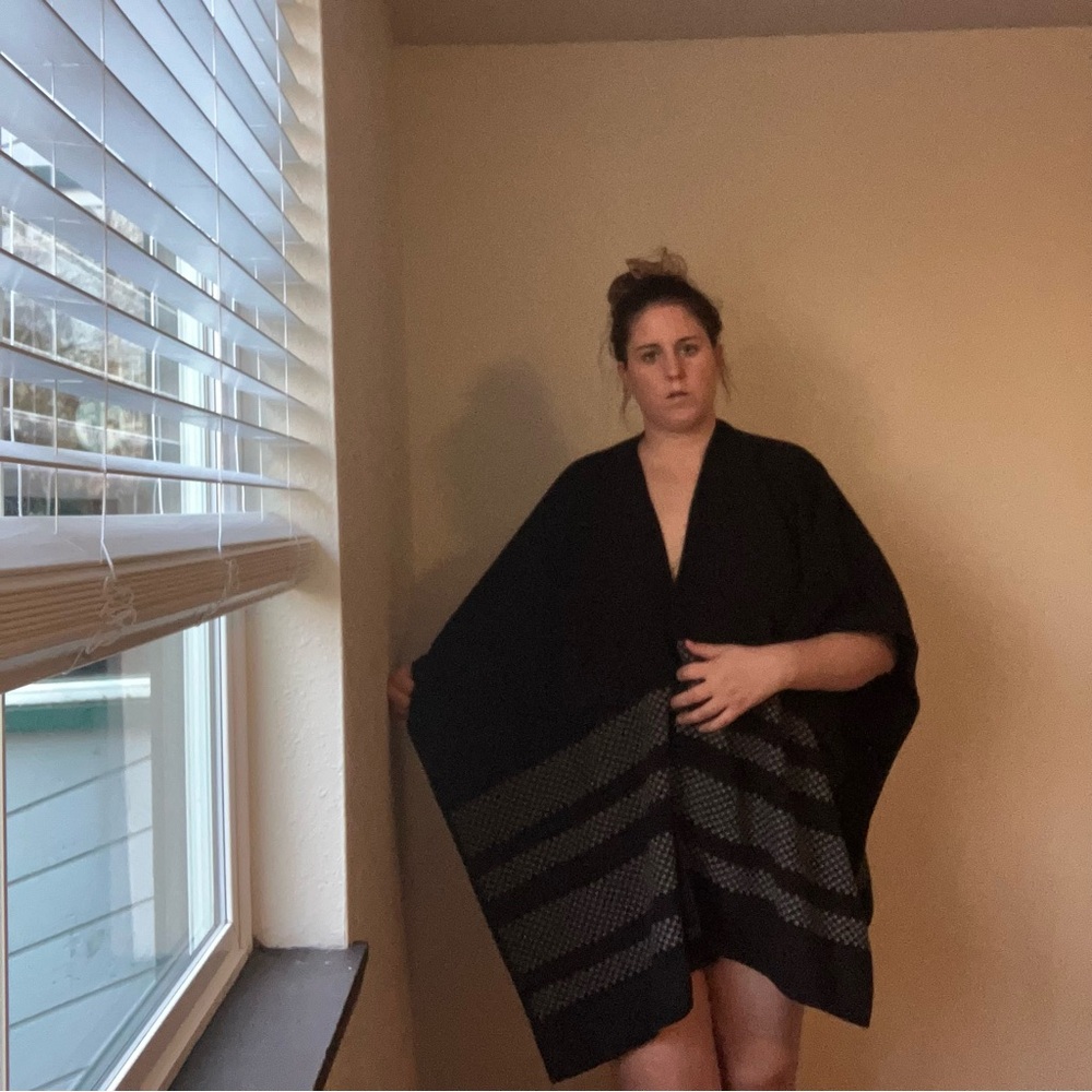 Ike Behar Black and Gray Wrap